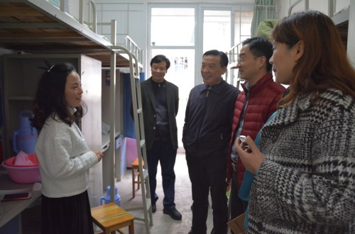 德赢AC米兰中国官方网站领导慰问“国培计划（2017）”——河南省乡村教师培训团队研修班学员